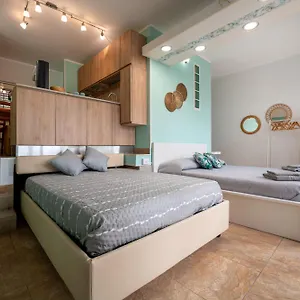 bellini-holiday-house.sicilyhotelsitaly.net/